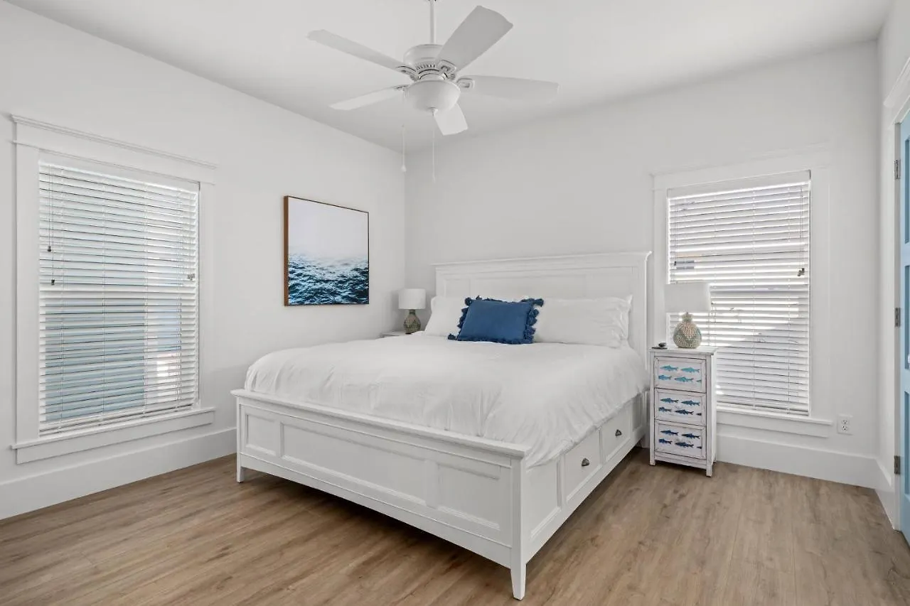 Spectacular 3Br 4Ba W/ Private Pool, 2 Min Walk To Beach - Sleeps 15! Panama City Beach