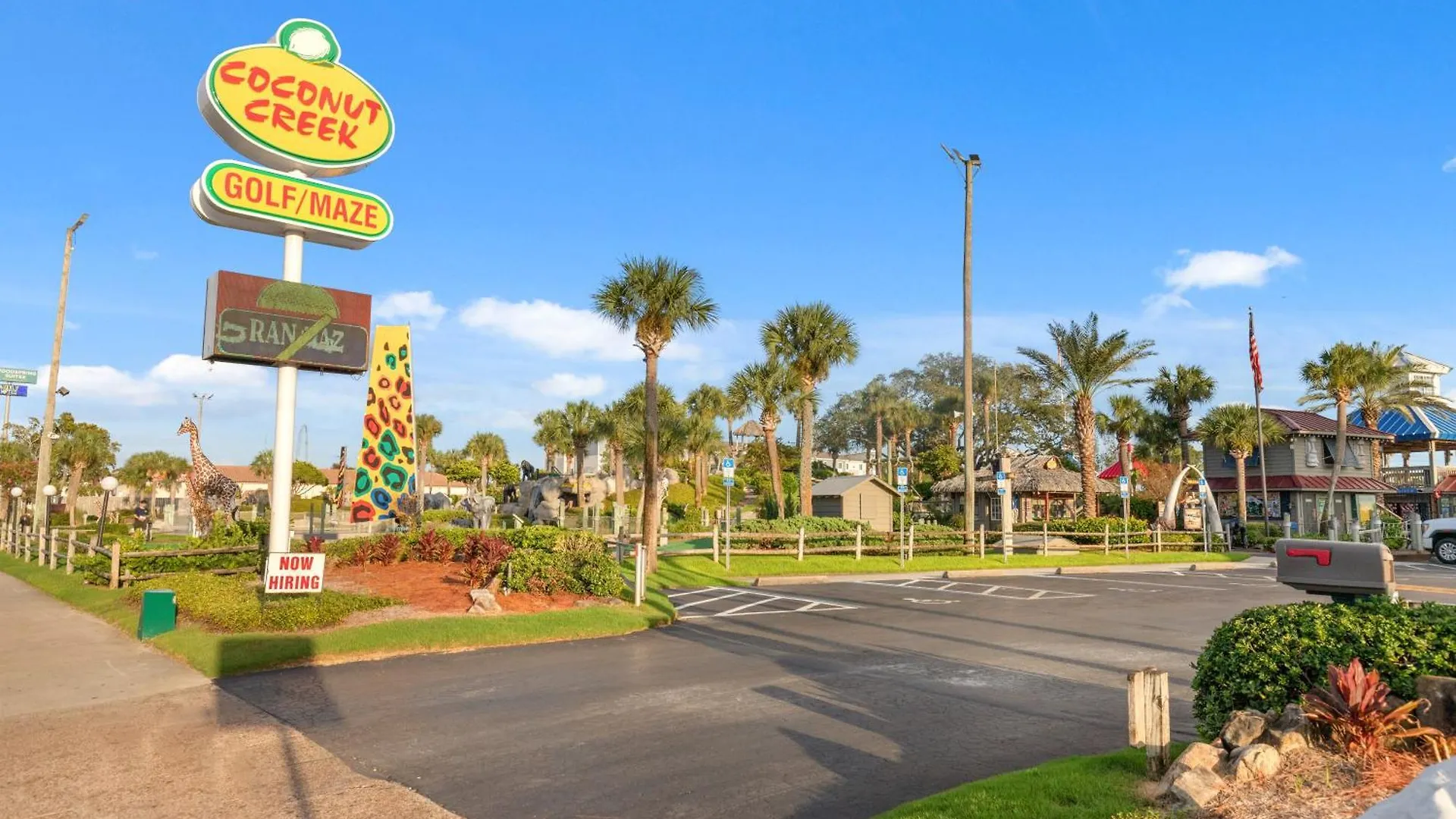 Spectacular 3Br 4Ba W/ Private Pool, 2 Min Walk To Beach - Sleeps 15! Panama City Beach